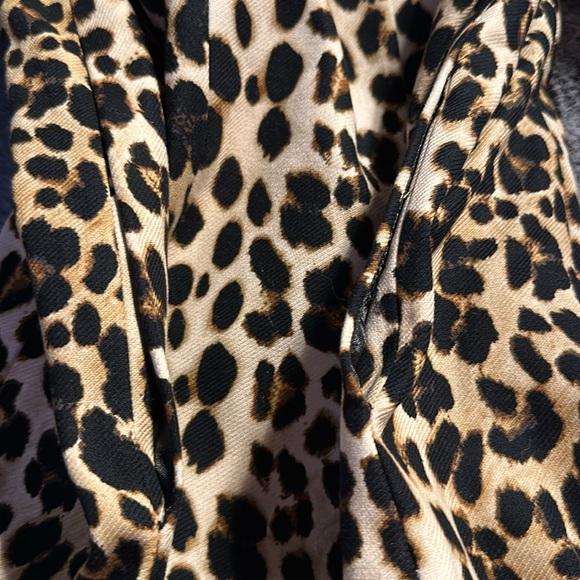 The Limited Collarless Leopard Print long Jacket, Beige, Tan & Black size L Tall - Picture 8 of 13